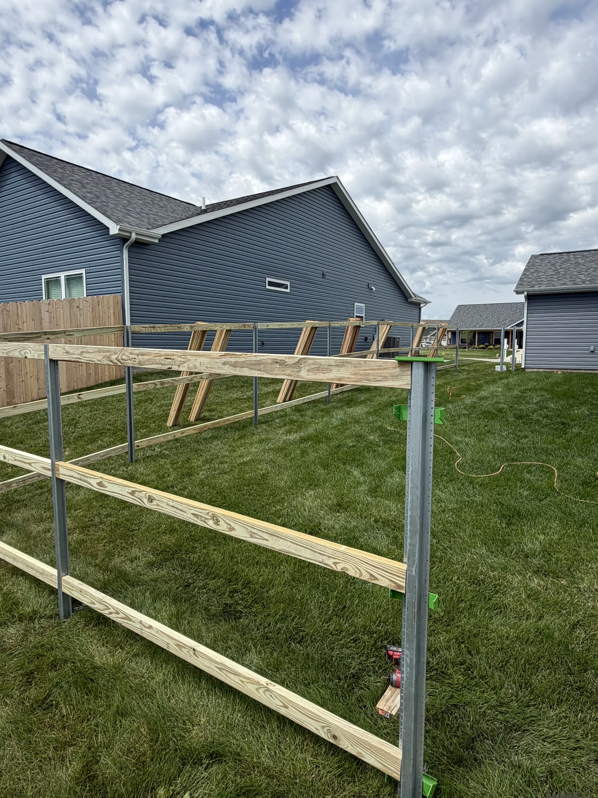 Lafayette Metal Post Fences | Wells Fence Company